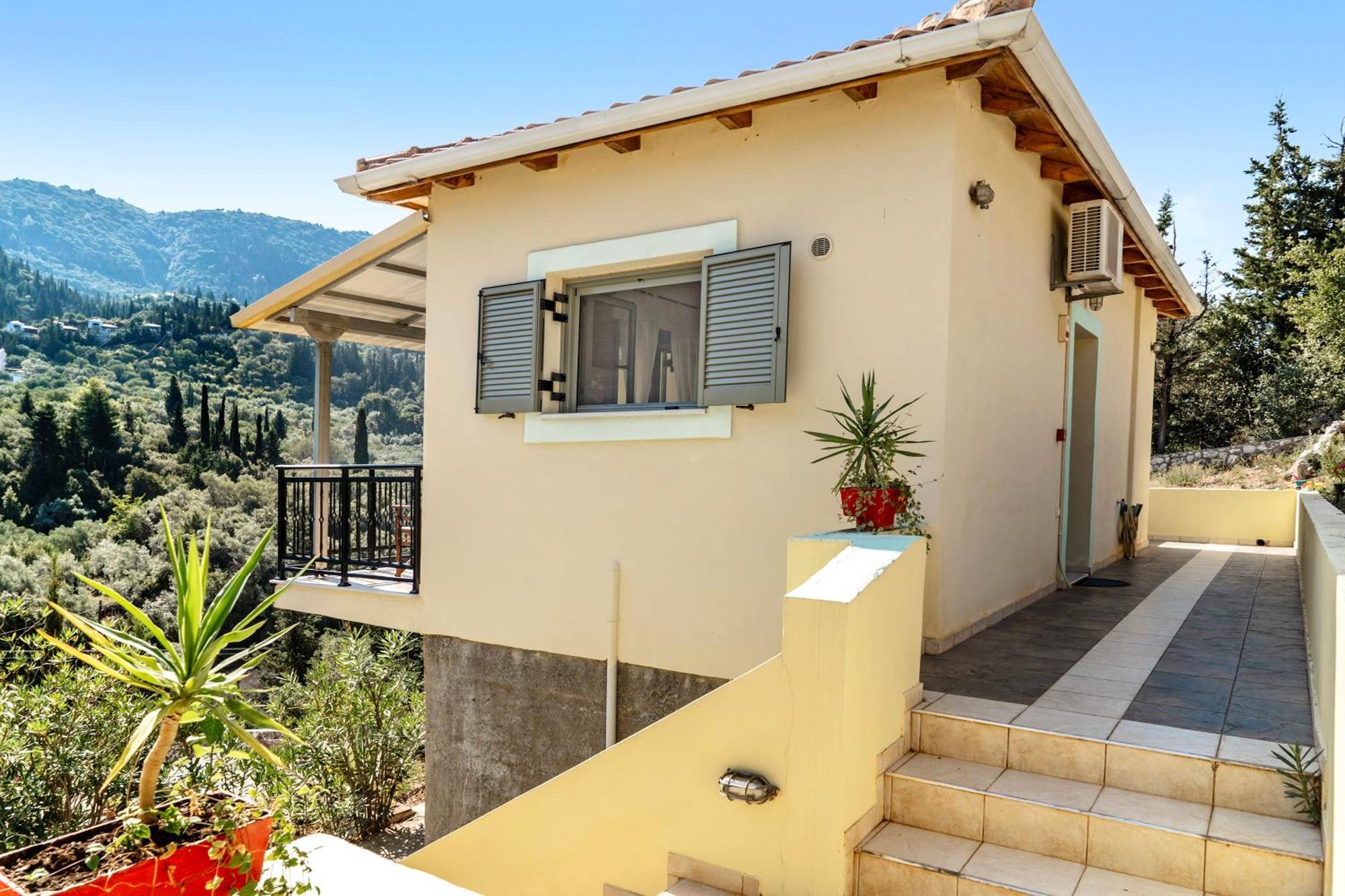 Alkionides 3 Apartment *
