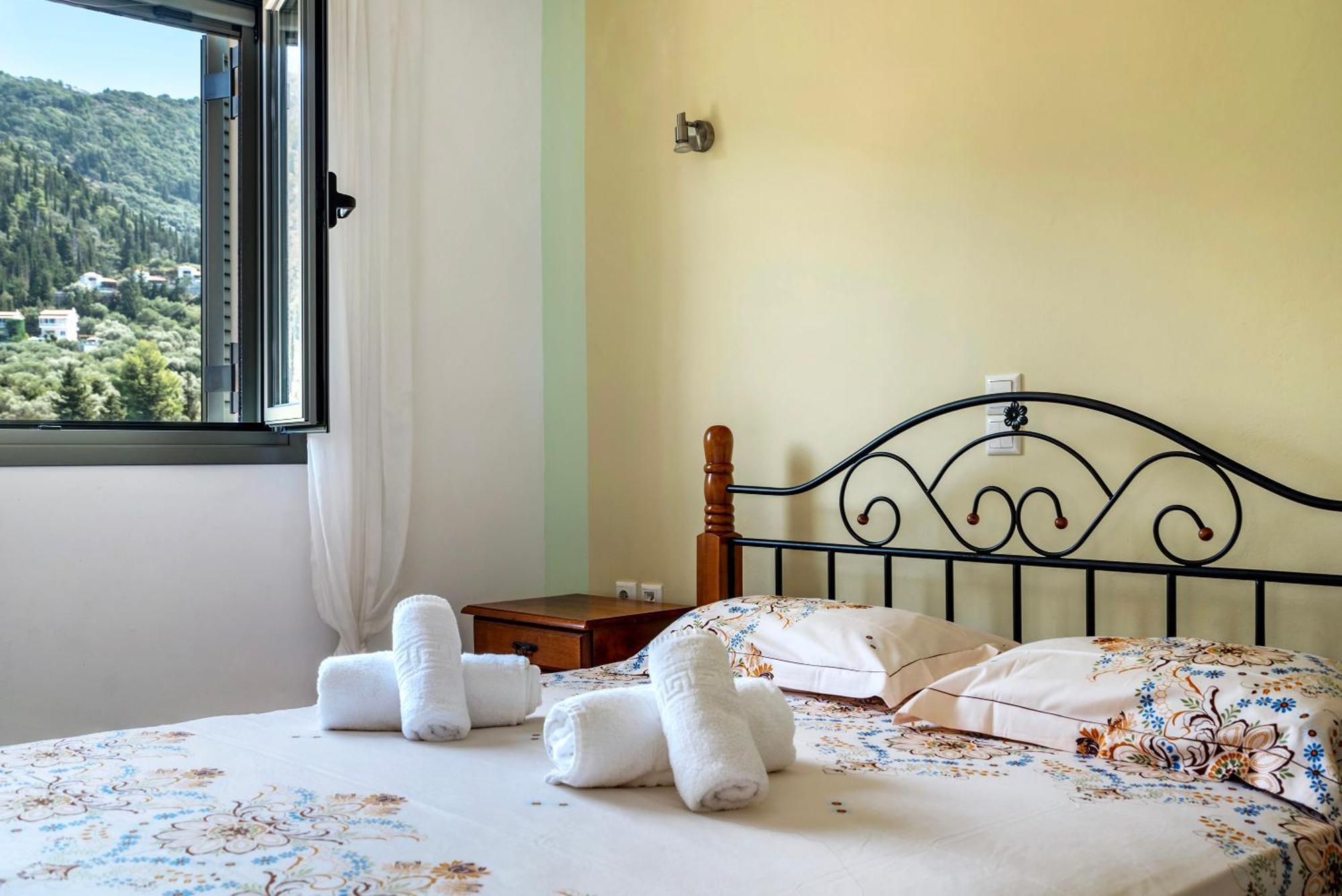 Alkionides 3 Apartment